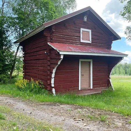 Pihlajaharju Countryside Escape *